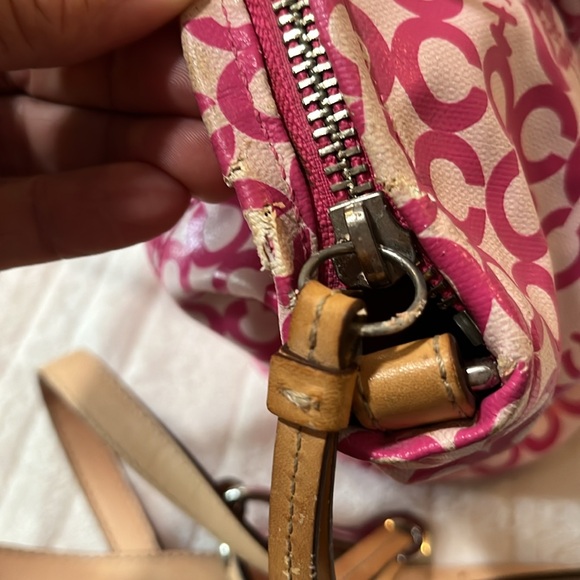 COACH Op Art Jacquard Pink Two Way Shoulder Bag and Crossbody Combo - Picture 9 of 16